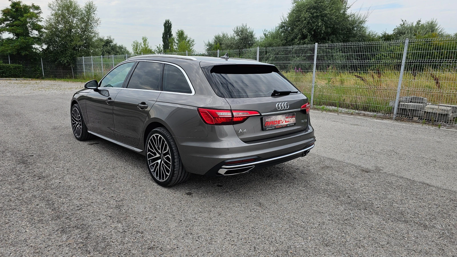 Audi A4 35TDI , снимка 3 - Автомобили и джипове - 55309660
