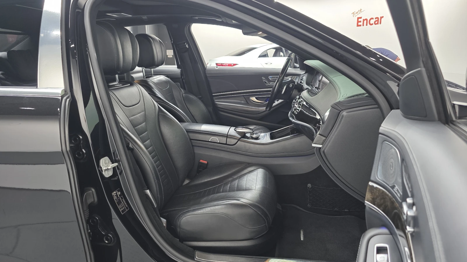 Mercedes-Benz S 500 360* ОБДУХВАНЕ* ЕЛ. БАГАЖНИК* ЛЮК* КРАЙНА ЦЕНА, снимка 11 - Автомобили и джипове - 55435101
