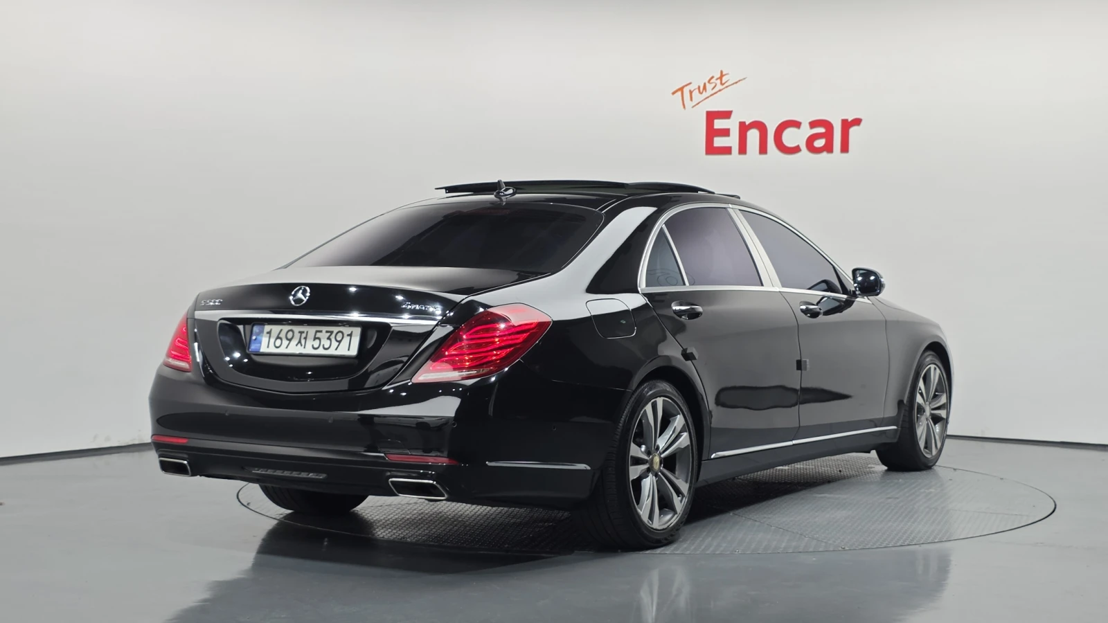 Mercedes-Benz S 500 360* ОБДУХВАНЕ* ЕЛ. БАГАЖНИК* ЛЮК* КРАЙНА ЦЕНА, снимка 2 - Автомобили и джипове - 55435101