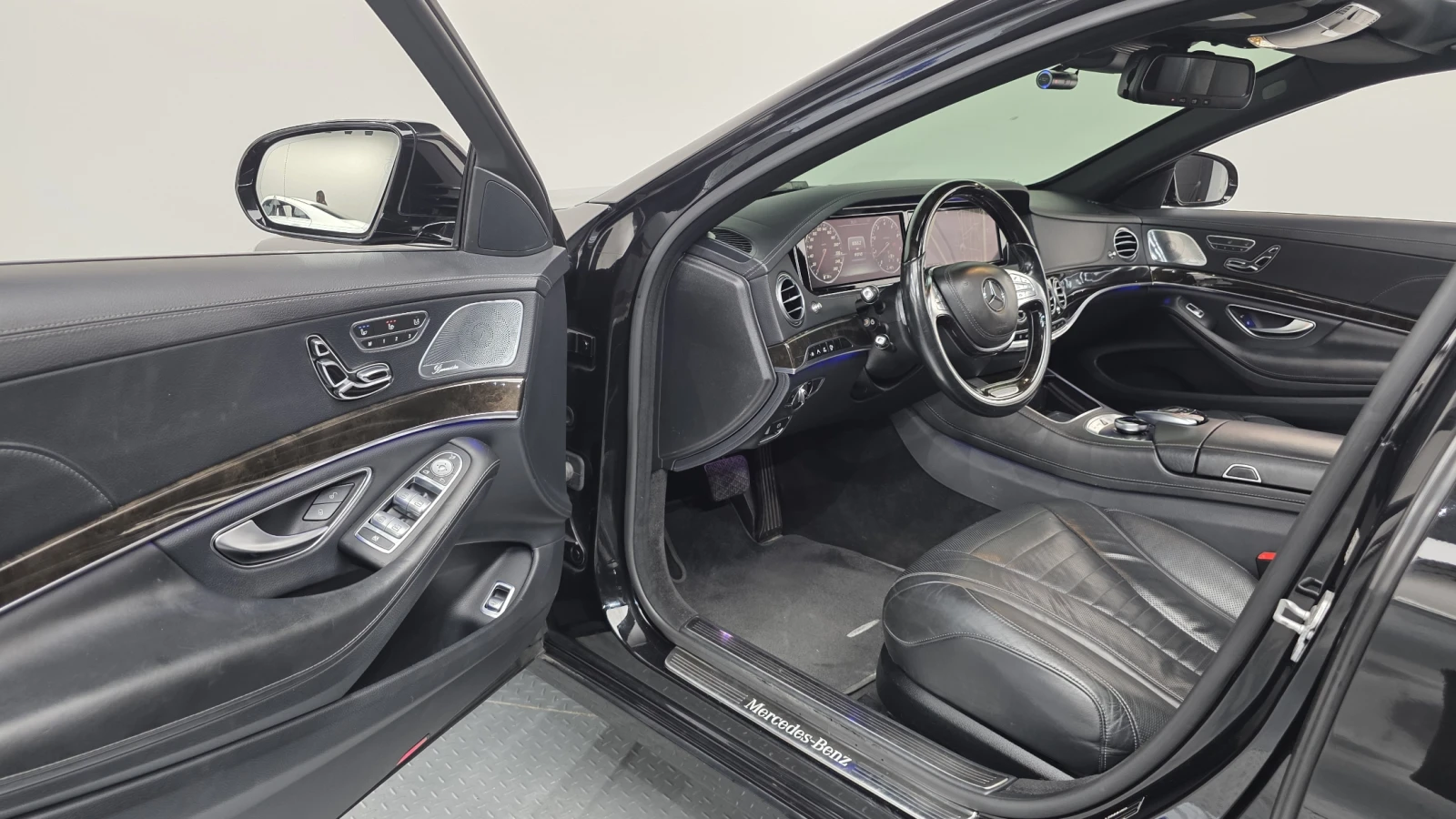 Mercedes-Benz S 500 360* ОБДУХВАНЕ* ЕЛ. БАГАЖНИК* ЛЮК* КРАЙНА ЦЕНА, снимка 10 - Автомобили и джипове - 55435101