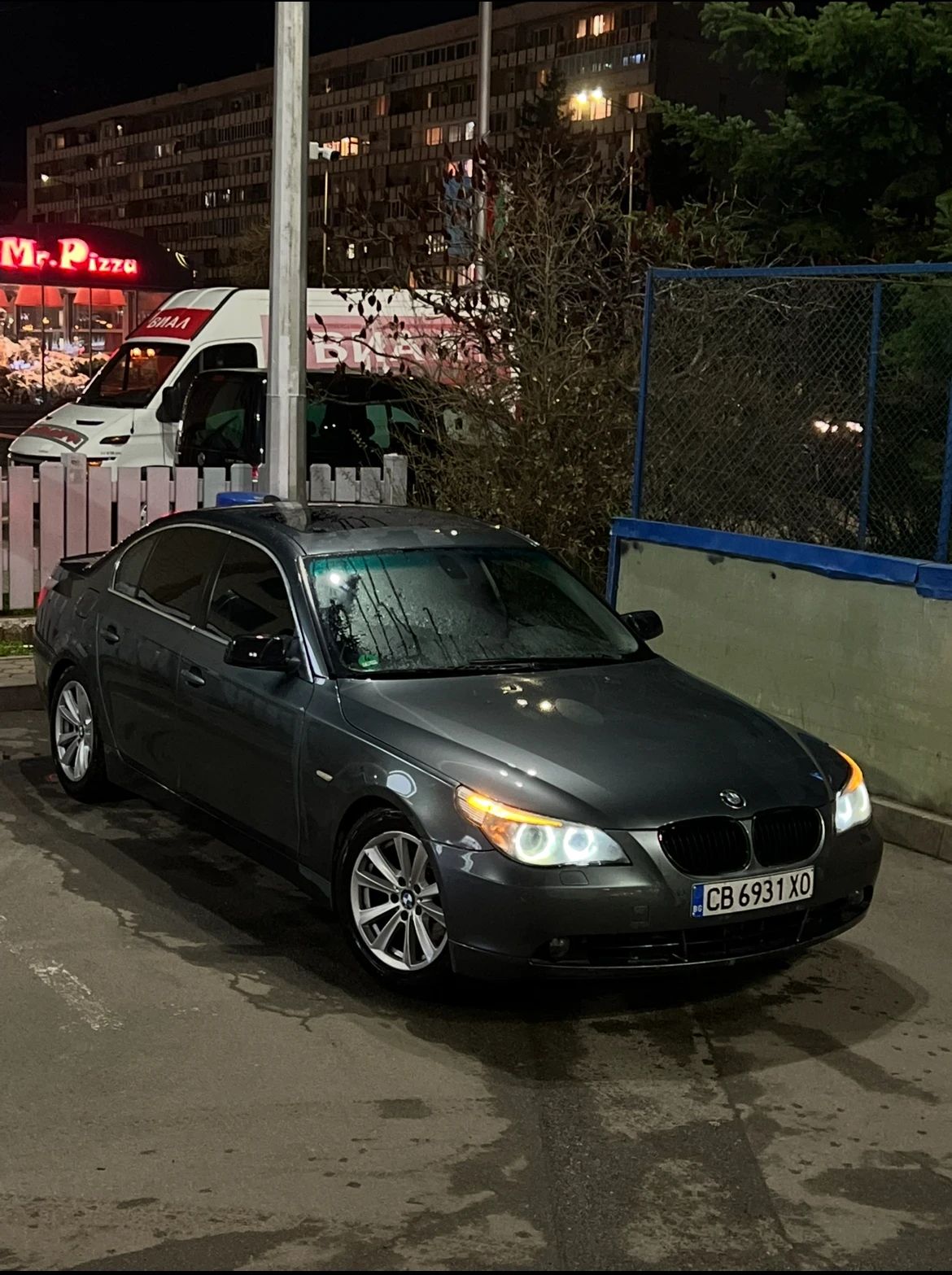 BMW 530