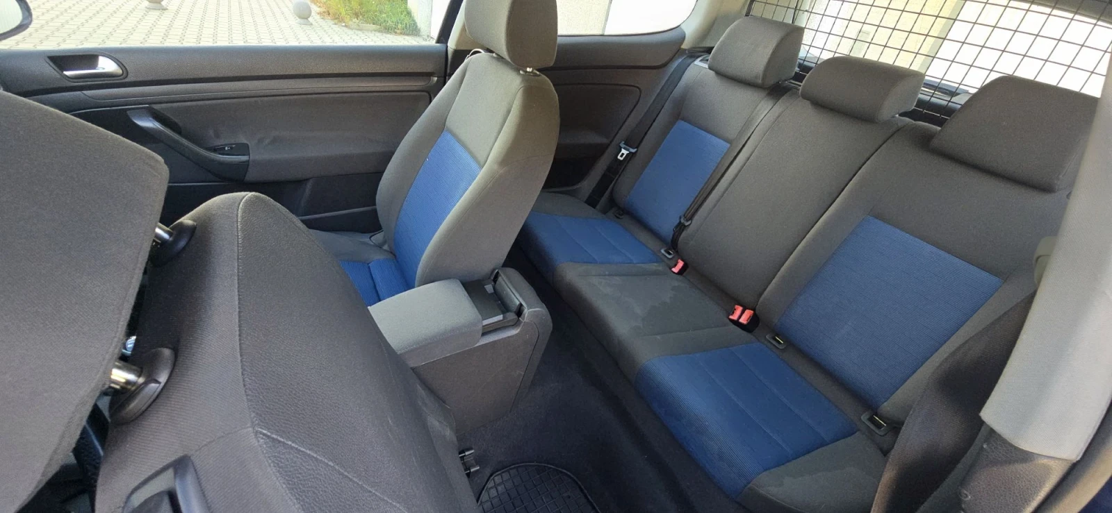 VW Golf 1.9 TDI, снимка 10 - Автомобили и джипове - 56105733