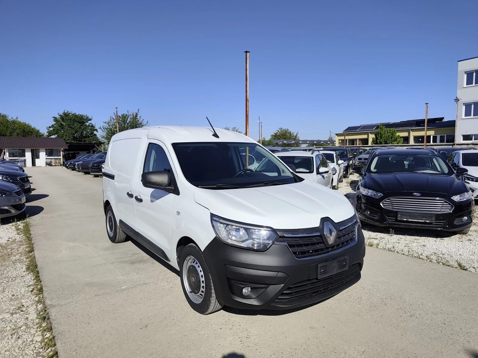 Renault Express ДДС, Италия , снимка 3 - Автомобили и джипове - 56112404