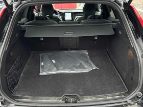 Volvo XC60 * * R-Design* * PANO* KEYLESS* H&K* * CAMERA* *  - 55700 лв. / 28478.96 € - 27696894 14