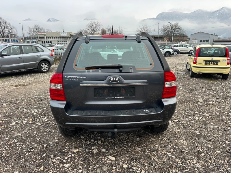 Kia Sportage 2.0CRDI 140kc 4x4, снимка 4 - Автомобили и джипове - 48545953