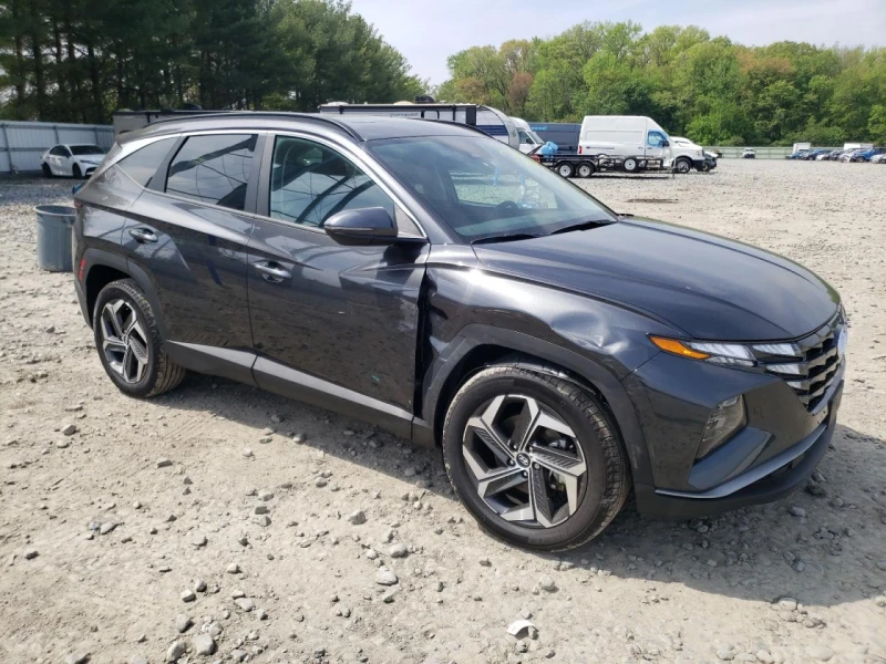 Hyundai Tucson Подгрев* Камера* Keyless* Панорама* Distronic, снимка 4 - Автомобили и джипове - 49243754