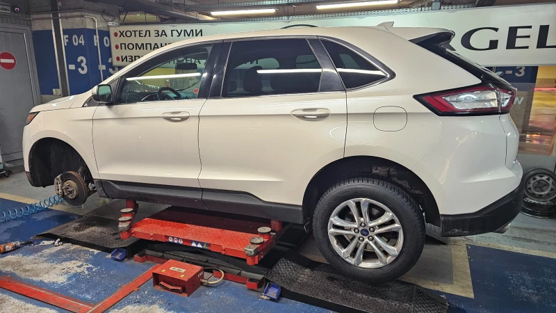 Ford Edge, снимка 9 - Автомобили и джипове - 52431089