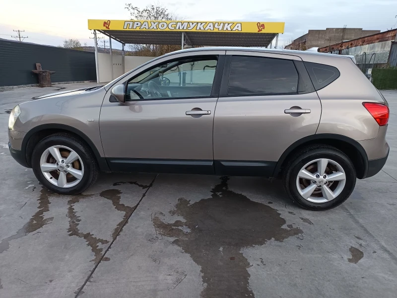 Nissan Qashqai 2.0 DCI panorama , снимка 4 - Автомобили и джипове - 52502720