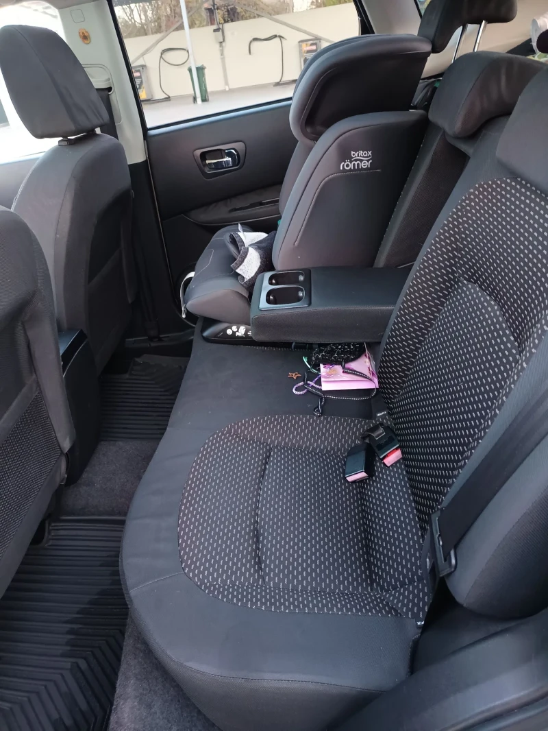 Nissan Qashqai 2.0 DCI panorama , снимка 13 - Автомобили и джипове - 52502720