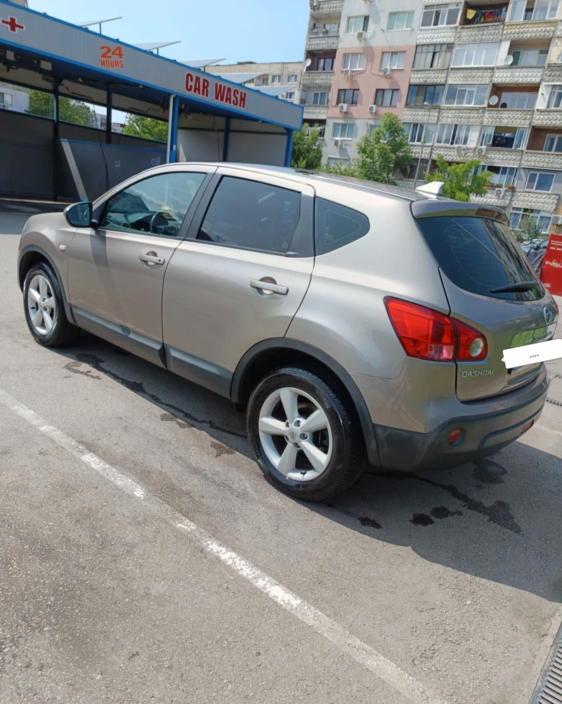 Nissan Qashqai 2.0 DCI panorama , снимка 16 - Автомобили и джипове - 52502720