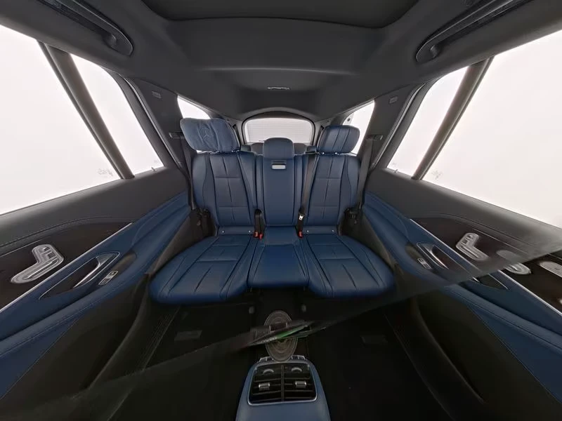 Mercedes-Benz GLS580 AMG* MANUFAKTUR* PANO* DISTR* KEYLESS* HUD* 6+ 1* , снимка 6 - Автомобили и джипове - 54201082