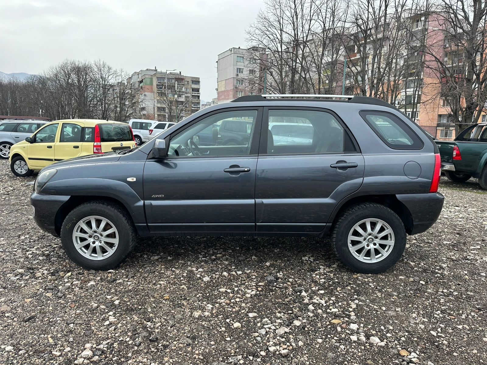 Kia Sportage 2.0CRDI 140kc 4x4 - изображение 2