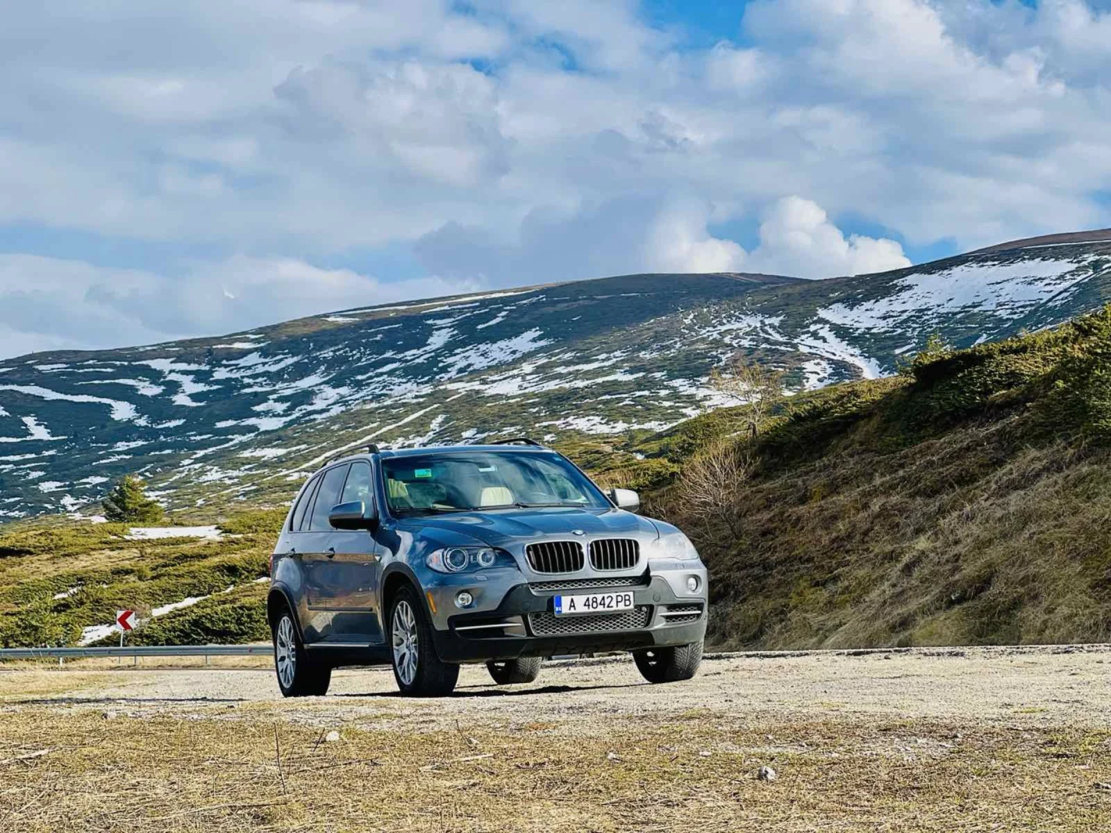 BMW X5 4.8 i - изображение 2