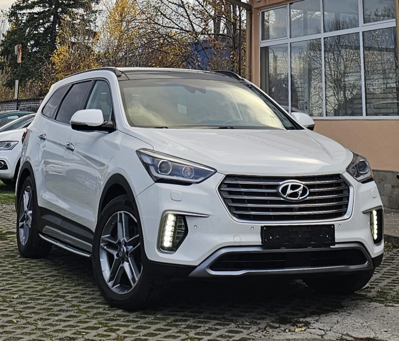 Hyundai Santa fe Grand 2.2 CRDI 4WD 200.. 7  Facelift | Mobile.bg   3