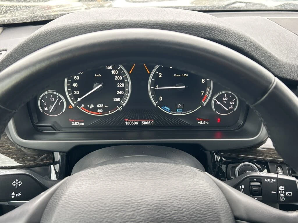 BMW X5 xDrive40e * АвтоКредит* (ЦЕНА ДО БГ), снимка 15 - Автомобили и джипове - 54425532