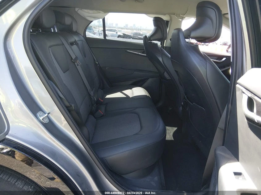 Kia Niro Ev Wind, снимка 8 - Автомобили и джипове - 54460483