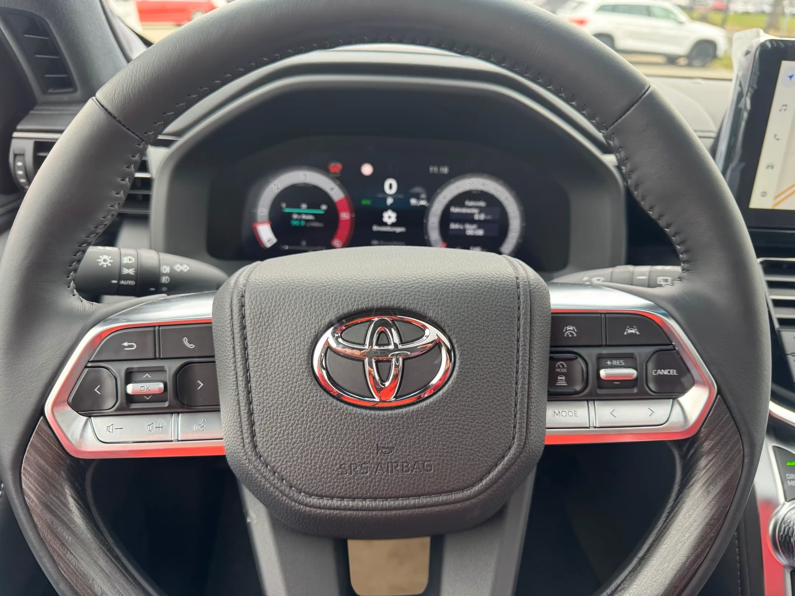 Toyota Land cruiser LC300* PREMIUM* JBL* HEAD-UP* DISTR* MEMORY* 360CA, снимка 7 - Автомобили и джипове - 55699203