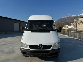 Mercedes-Benz Sprinter 311 Две странични врати* Топ състояние, снимка 2