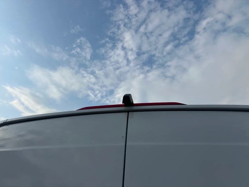 VW Crafter 2БРОЯ!2.0TDI!183XKM!ТОП!, снимка 16 - Бусове и автобуси - 51152188