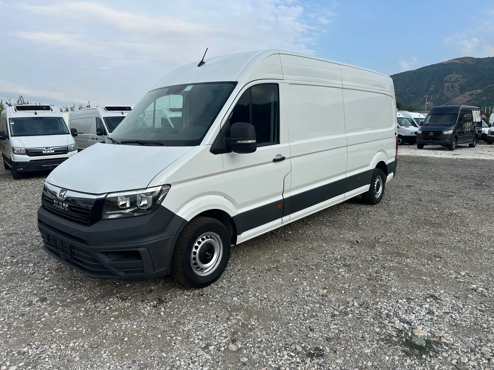 VW Crafter 2БРОЯ!2.0TDI!183XKM!ТОП!, снимка 1