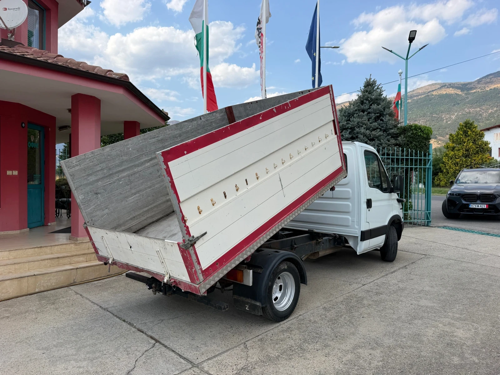 Iveco Daily 3.0HPT* 35C17* Климатик* Тристранен самосвал, снимка 10 - Бусове и автобуси - 55791681
