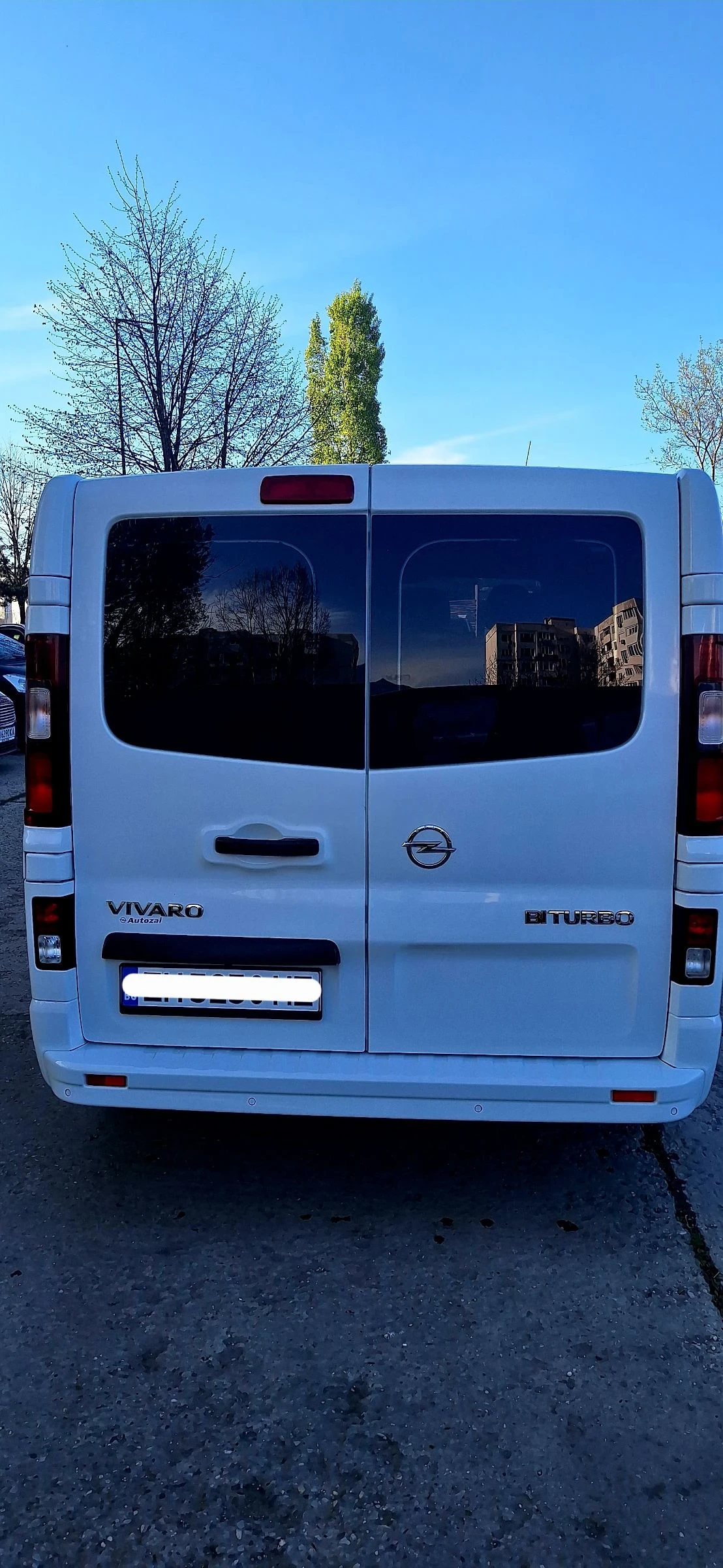 Opel Vivaro 1.6biturbo  9����� | Mobile.bg � ����������� 5