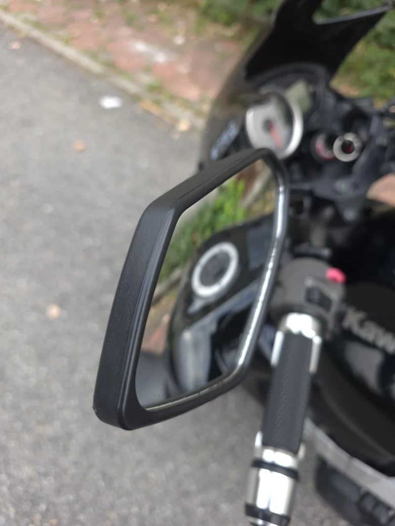 Kawasaki Z 750, снимка 9 - Мотоциклети и мототехника - 52489077