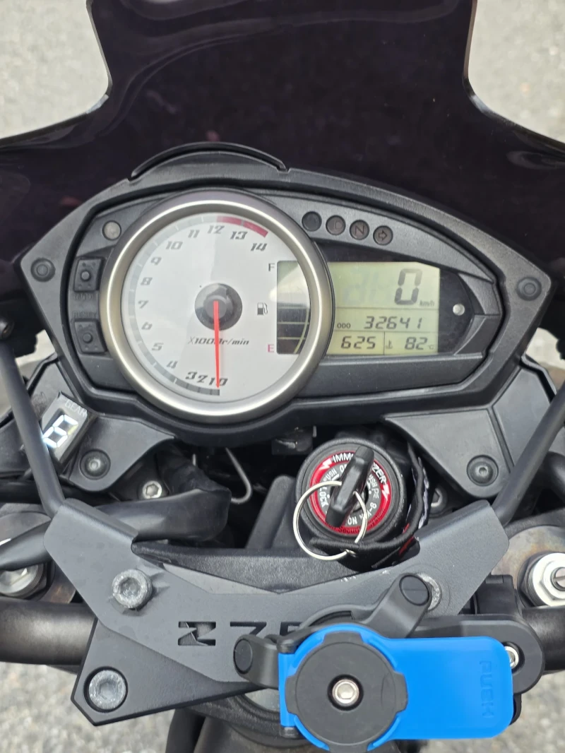 Kawasaki Z 750, снимка 15 - Мотоциклети и мототехника - 52489077