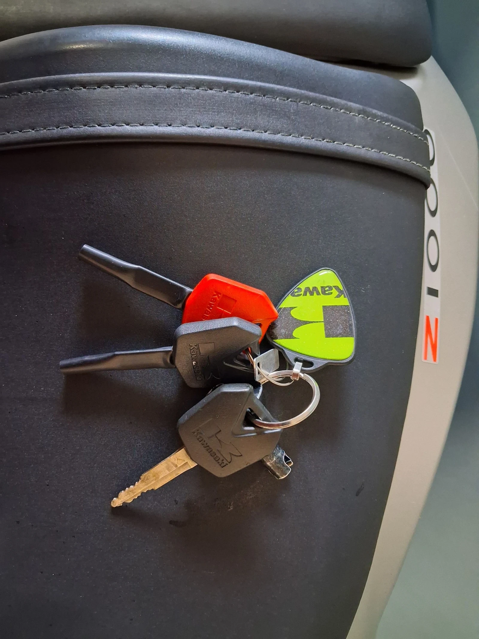 Kawasaki Z 1000, снимка 15 - Мотоциклети и мототехника - 53817513