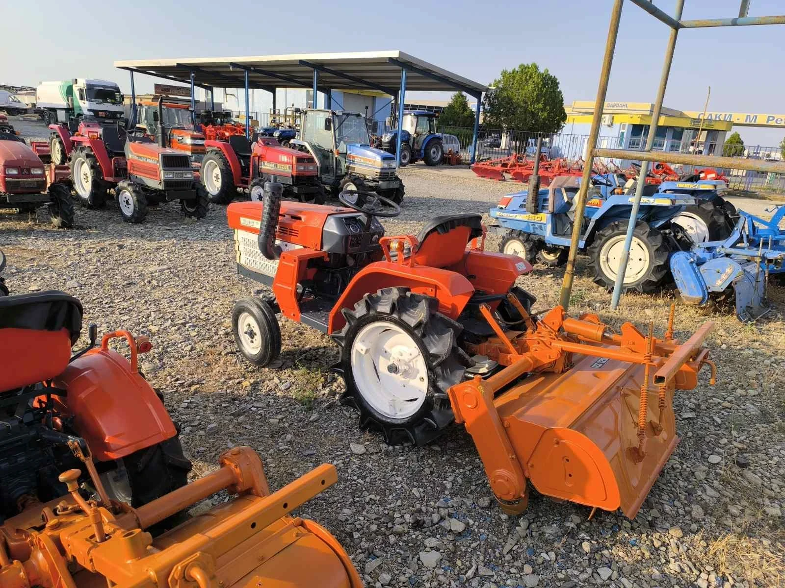Трактор Kubota Техно груп  - изображение 6