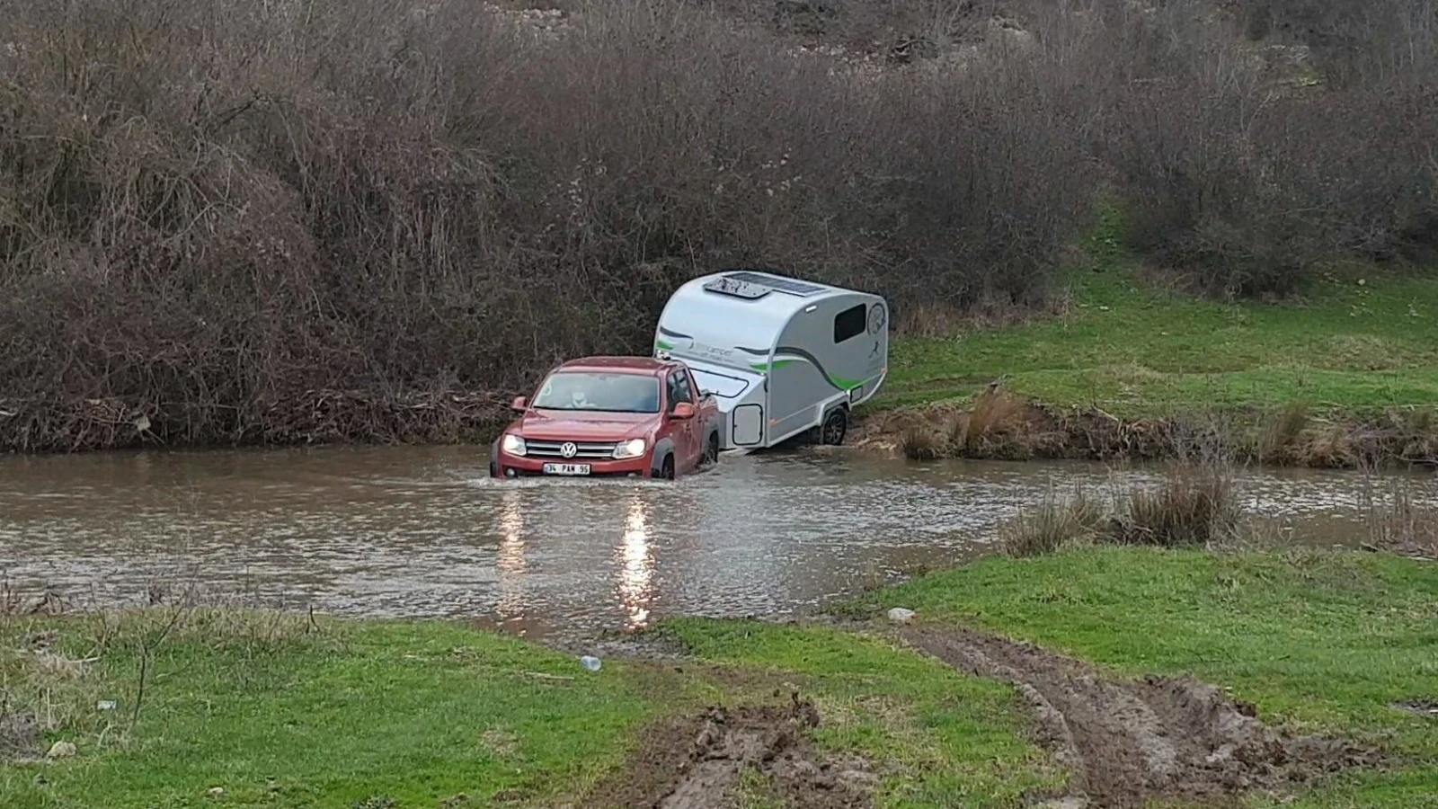 Каравана Други Off-Road GeoCamper - изображение 4