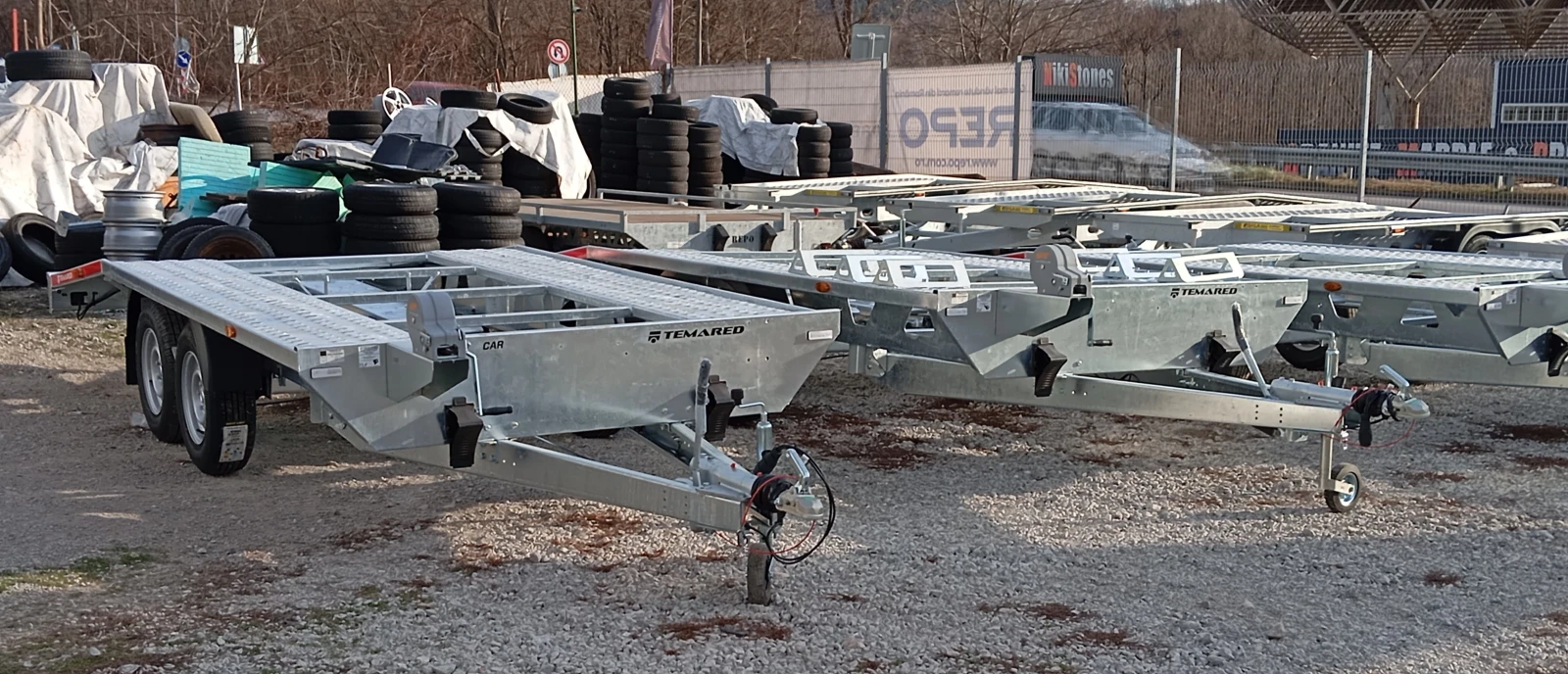   Temared   NIWIADOV - 4.55/2.05-14"-2700  | Mobile.bg   10