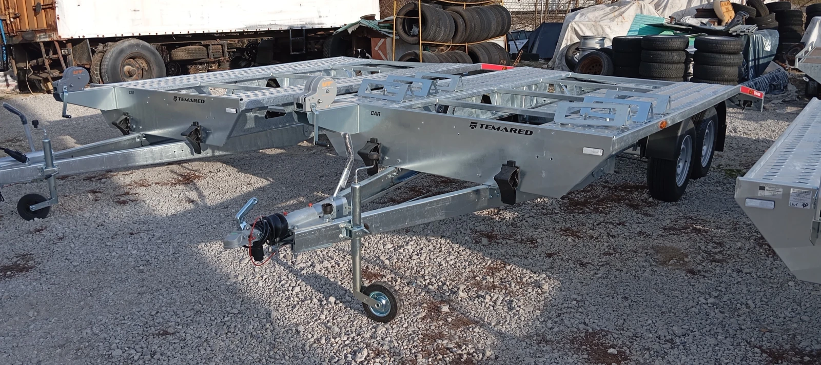   Temared   NIWIADOV - 4.55/2.05-14"-2700  | Mobile.bg   17