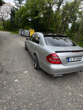 Mercedes-Benz E 240 Mercedes-Benz E240 4MATIC, снимка 6