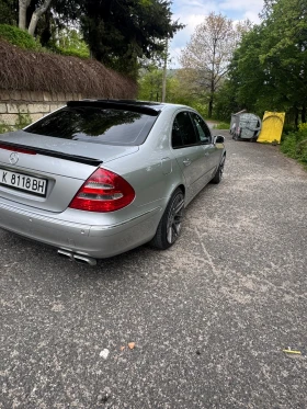 Mercedes-Benz E 240 Mercedes-Benz E240 4MATIC, снимка 4