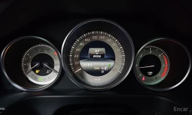 Mercedes-Benz E 220, снимка 8