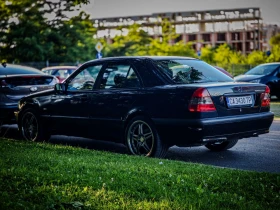 Mercedes-Benz C 200 Kompressor, снимка 1