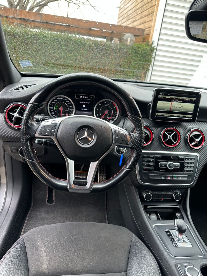 Mercedes-Benz A45 AMG Напълно обслужена / Всичко платено , снимка 8 - Автомобили и джипове - 44989709
