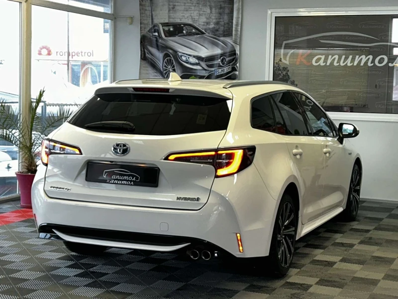 Toyota Corolla 2.0 Hybrid Touring Sport 184кс, снимка 6 - Автомобили и джипове - 49034049