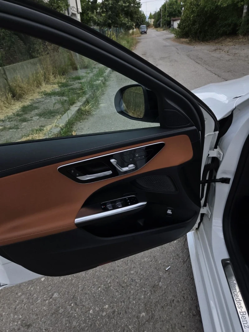 Mercedes-Benz C 220 4-Matic Mild Hybrid , снимка 8 - Автомобили и джипове - 52896818