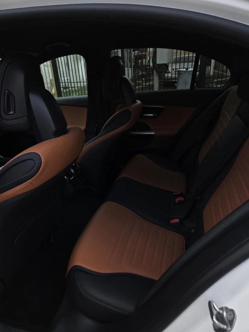 Mercedes-Benz C 220 4-Matic Mild Hybrid , снимка 9 - Автомобили и джипове - 52896818