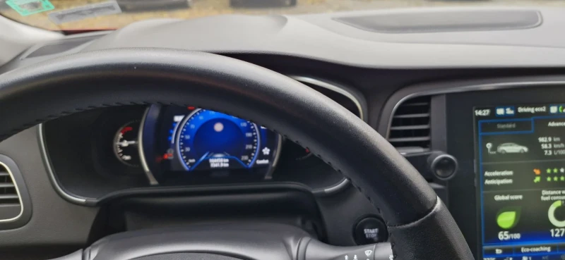 Renault Megane 1.3 Tce Grandtour, снимка 9 - Автомобили и джипове - 52471681