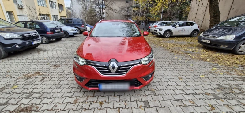 Renault Megane 1.3 Tce Grandtour, снимка 2 - Автомобили и джипове - 52471681
