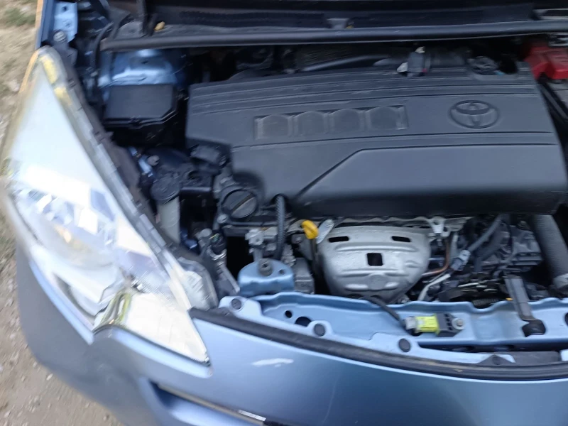 Toyota Verso S 1.3 100 к.с. ЕВРО 5 2011 година, снимка 6 - Автомобили и джипове - 52805566