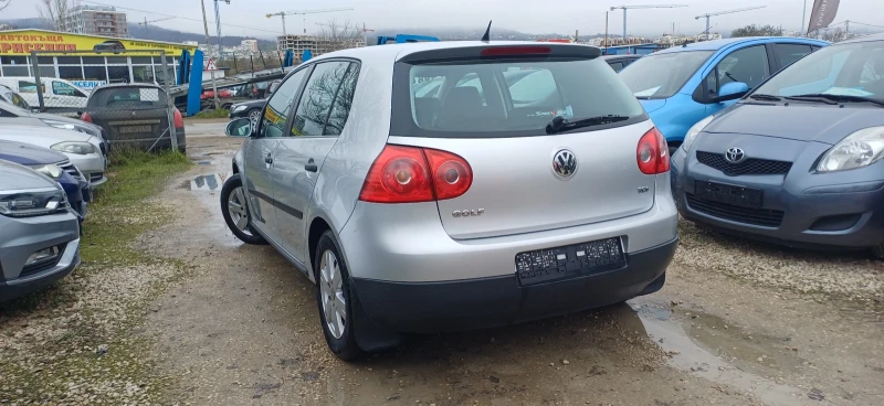 VW Golf 1.9 TDI, снимка 6 - Автомобили и джипове - 52877619