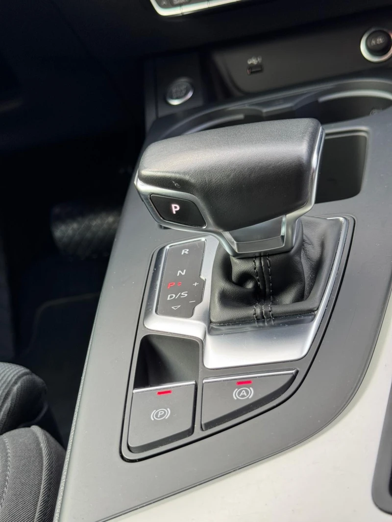 Audi A4, снимка 14 - Автомобили и джипове - 52950644