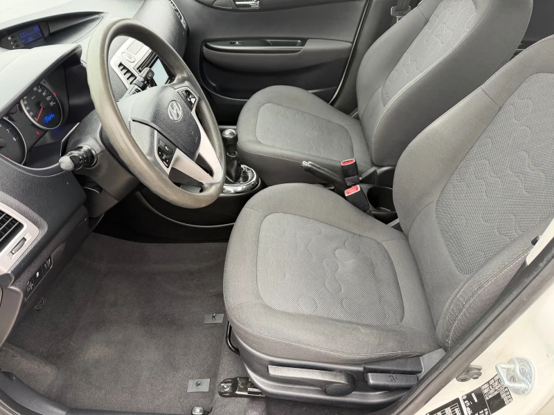 Hyundai I20 1.2 ГАЗ.ИНЖЕКЦИОН, снимка 9 - Автомобили и джипове - 53242979