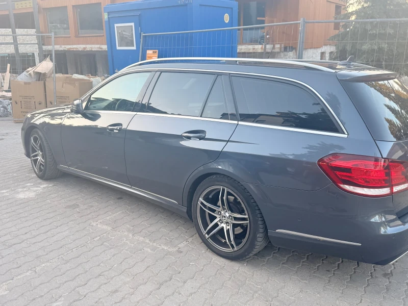 Mercedes-Benz 300, снимка 9 - Автомобили и джипове - 53401332