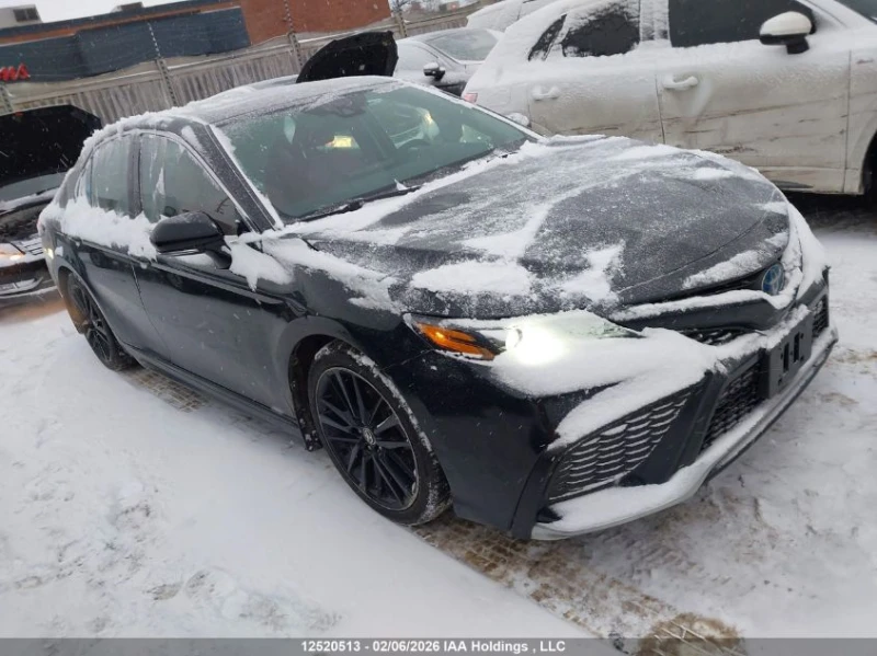 Toyota Camry Hybrid* Premium* Red Interior* 