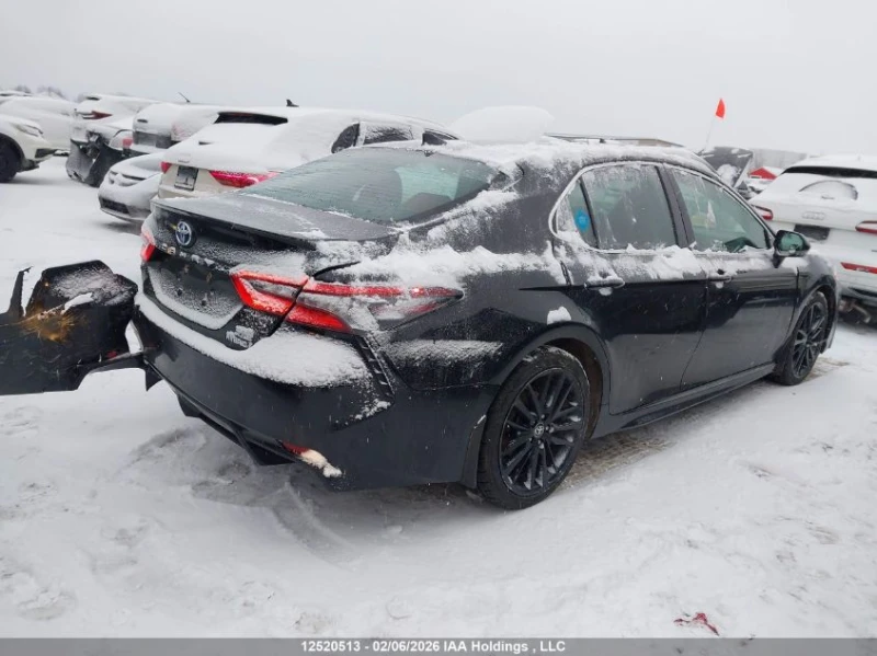 Toyota Camry Hybrid* Premium* Red Interior* , снимка 6 - Автомобили и джипове - 53416192